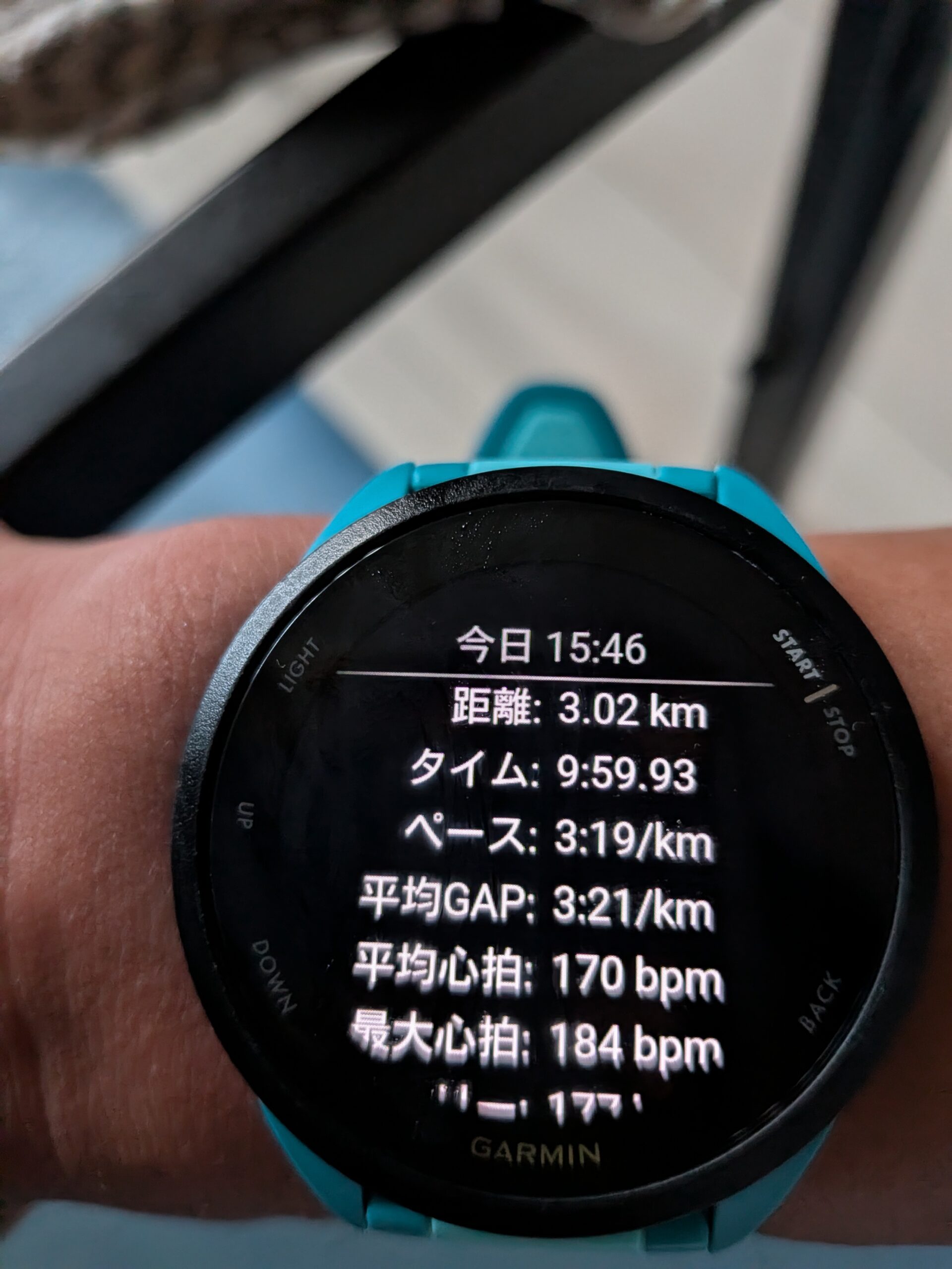 8月暑いですが3000メートルトラックレースに出場や10㌔豊州マラソンレースに出場ー