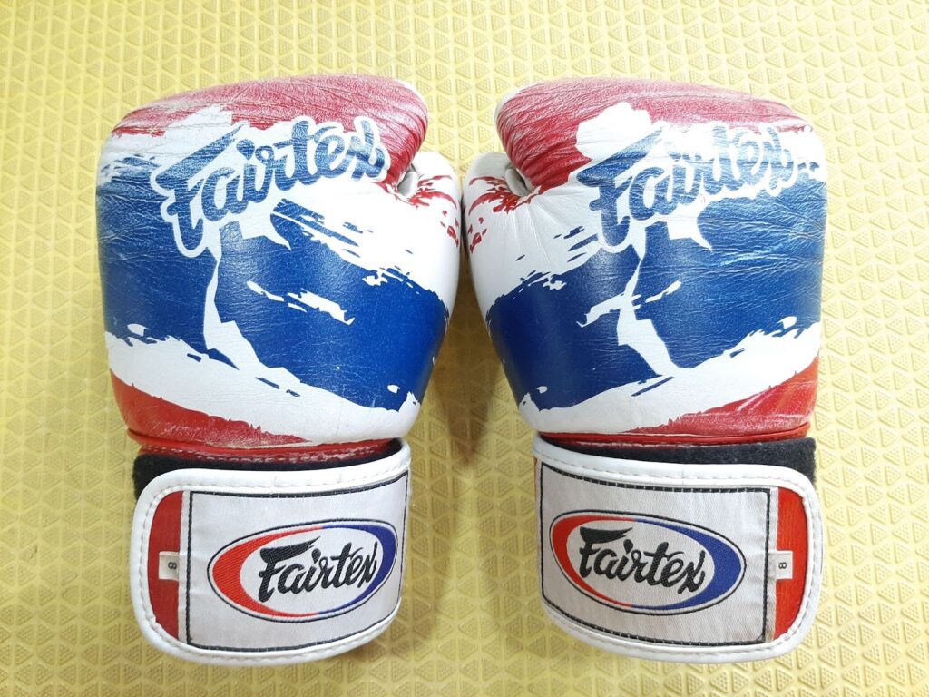 母乳で育てられた赤ちゃんはどのくらいの量を食べる必要がありますか?